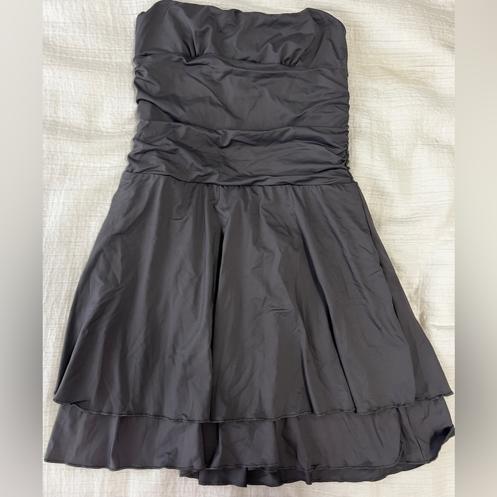 Strapless dress